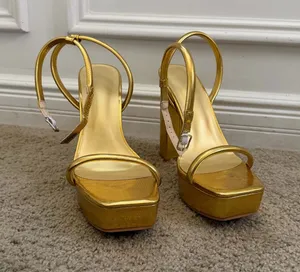 SheIn Gold chunky heels thumbnail 1