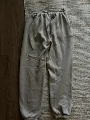 White fox joggers Moon thumbnail 2