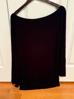 Beyond Yoga I am Beyond Black One Shoulder Bell Sleeve Tunic in Black thumbnail 3