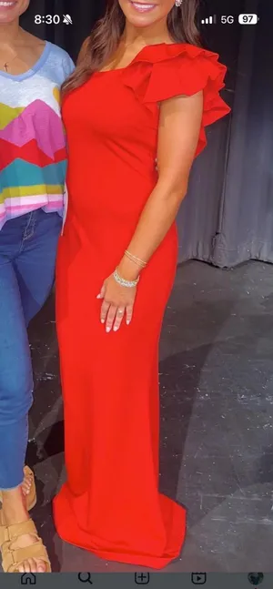 Prom dress thumbnail 1