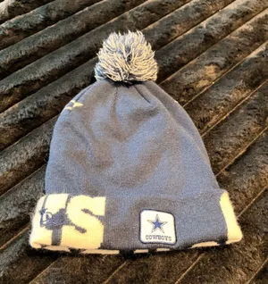 NFL Dallas Cowboys Blue and White Pom Beanie Hat thumbnail 1