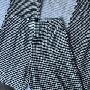 Winnie & Co gingham pants Multiple Size 6 thumbnail 1