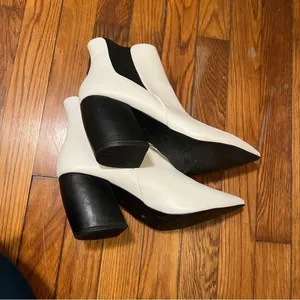 Lulu's Women's Size 9 Cecy White Pointed Toe Ankle Booties Pull On Black 3" Heel thumbnail 11