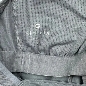 Athleta Racerback Tank Womens Small Gray Built In Bra Athletic Workout Top thumbnail 6