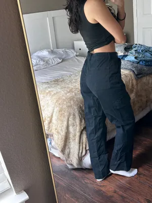 Hollister Cargo Pants thumbnail 2