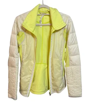 Lululemon Run Bundle Up Jacket In Clarity Yellow‎ Sz 6 thumbnail 1