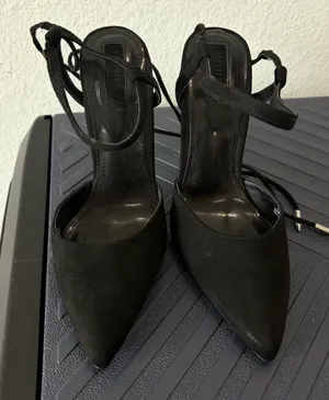 Forever 21 Black Suede Lace-Up Pointed Toe Stiletto Heels Size 7.5 thumbnail 1