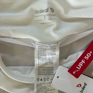 Baleaf Shorts/skort White, size Small, NWT thumbnail 5