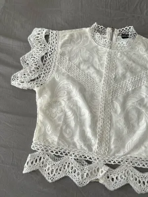 White Lace Detail Zip Back Crop Top thumbnail 2