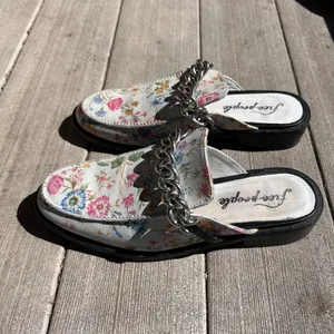 Free People Vida Mules‎ Ivory Floral Slip On Leather Flat Shoes Size EU 38.5 thumbnail 2