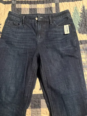 Old Navy Flare Jeans High-Rise thumbnail 1