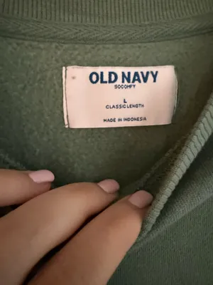 Old Navy Green Crewneck Sweatshirt Women’s Large thumbnail 2