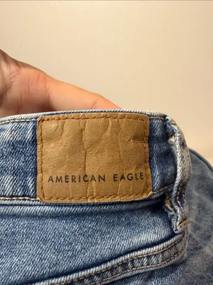 American Eagle Strigid Mom Jean Distressed Destroyed Knees Size 2 Regular thumbnail 5