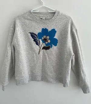 ON 34th L/S Crew Embroidered 3D Gray Sweatshirt Floral Flower Medium thumbnail 1