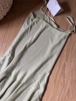 NWT Amiya Eden Silk Pleated Maxi Dress Sage Green Formal Wedding Guest Size S thumbnail 8