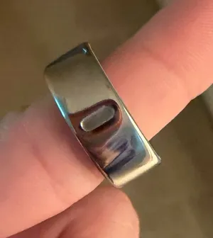 Oura ring thumbnail 1