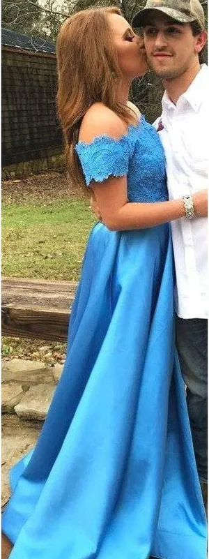 Sherri Hill dress thumbnail 1