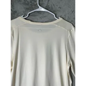 Varley Large Ivory Cream Long Sleeve Performance Top High Low Hem Athleisure thumbnail 4