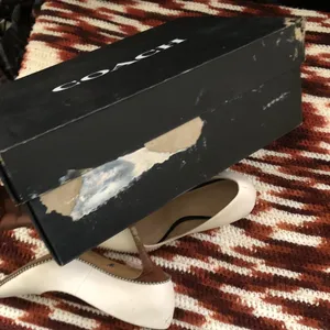COACH Restored Waverly PumpS Office Siren Core Heels Genuine Leather White Silver Studded-6.5B Comes with box thumbnail 9