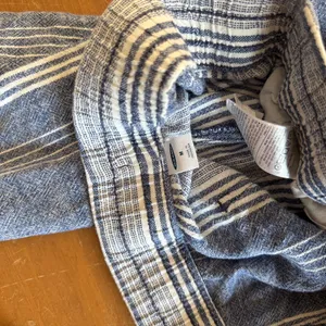 Old Navy Navy and White Striped wide leg linen pants thumbnail 4