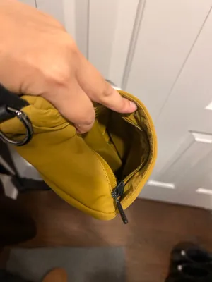 Lululemon XL Belt Bag thumbnail 5