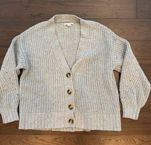 American Eagle Outfitters Light Gray Cropped Cardigan Size Small - C33-044 thumbnail 1