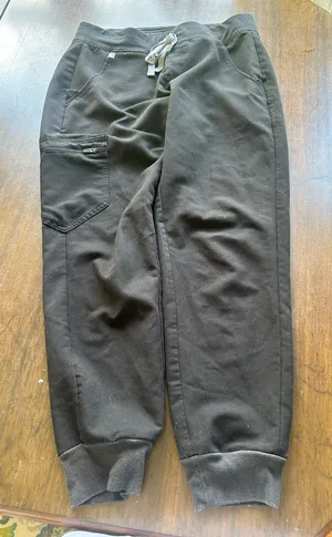 Black Zamora FIGS Scrub Pants S/P thumbnail 1