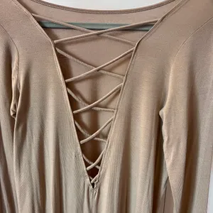 Forever 21 High-Low Tan Lace-Up-Back Long Sleeve Tunic Size Medium thumbnail 3