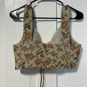 NWT Cider Natural Garden Tie Lace front Tapestry cropped top size small thumbnail 3