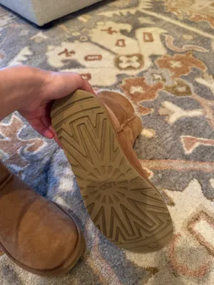 Ugg Boots thumbnail 6