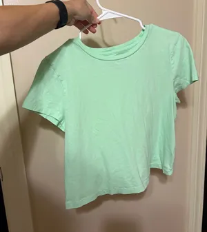 Universal Threads baby tee thumbnail 1