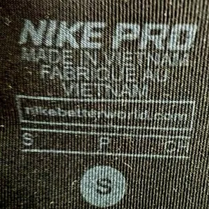 Nike pro black green athletic drifit shorts women’s small compression training thumbnail 2