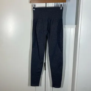 NVGTN Contour Seamless Leggings Gray Size medium gym workout‎ walk booty lift thumbnail 2