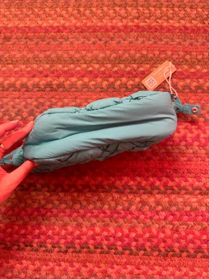 NWT BAGSMART Quilted Teal Cosmetic Toiletry full zip pouch thumbnail 5