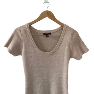 Forever‎ 21 Nude Pink Side Slit Ribbed Short Sleeve Silhouette Dress Size M thumbnail 4