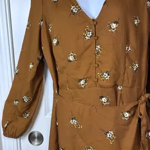 Abercrombie & Fitch Floral Wrap Dress Rust Orange Long Sleeve Boho Ruffle Hem M thumbnail 11