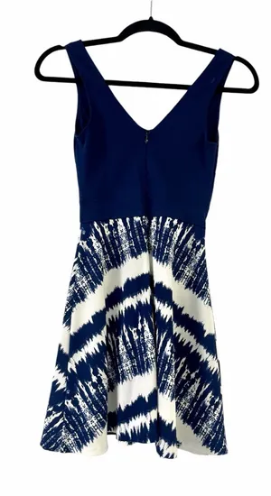 Aqua Blue & White Tie-Dye Patterned Short A-Line Skater Dress Sz XS thumbnail 1