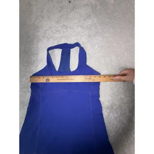 LULULEMON Scoop Neck Tank Top Activewear Blue Womens Size 8 Built In Bra thumbnail 6