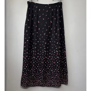 Vintage Ditzy Floral Skirt Size 14 Black Dark Romantic Church Modest Grunge Cute thumbnail 3
