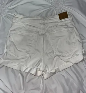 American Eagle Outfitters Denim White Shorts thumbnail 2