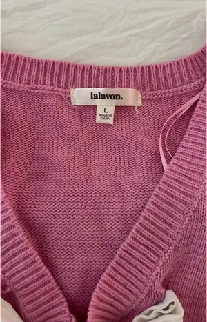 Boutique sweater top thumbnail 2