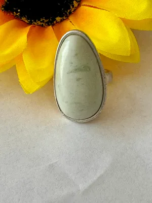 Semi Precious Stone Ring, Size 8 Green thumbnail 2