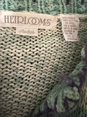 Heirloom Collectibles VTG Heirlooms Hand Knit Wool Blend Cottagecore Grannycore Cardigan Large. thumbnail 7