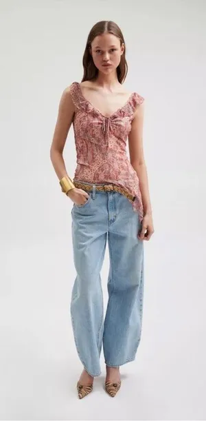 NWOT Urban Outfitters Kimchi Blue Hydi Asymmetric Lace Tunic Top size M thumbnail 2