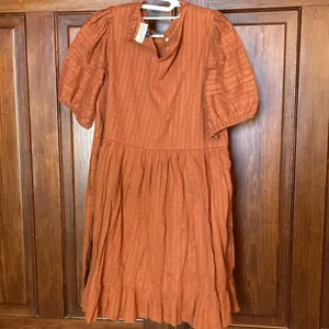 Universal Threads Puff Short Sleeve 100% Cotton Ruffle Mini Dress Burnt Orange S thumbnail 2