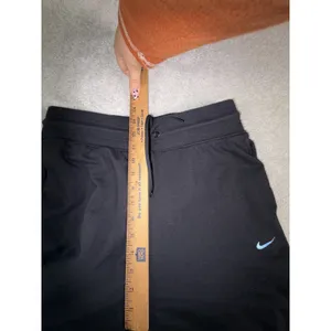 Women's Nike One High-Waisted 7/8 French Terry Jogger Pant M thumbnail 8