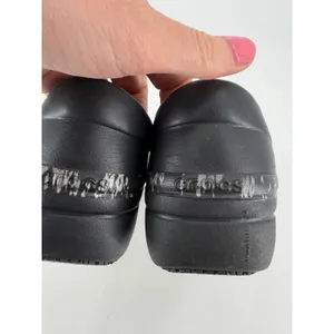 Crocs Neria Clogs Womens Size 7 Black Floral Slip Resistant Work Shoes‎ Comfort thumbnail 8