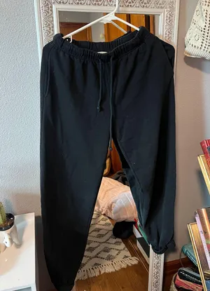Aeropostale Black sweatpants thumbnail 1