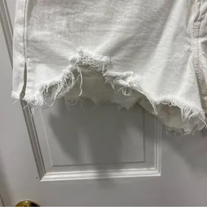 Abercrombie & Fitch Women’s The Cutoff Short Size 27/4 High Rise White Distress thumbnail 2