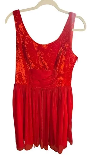 Free People Vibrant Red Crushed Velvet Party Mini Baby Doll Dress Sz‎ 8 thumbnail 1